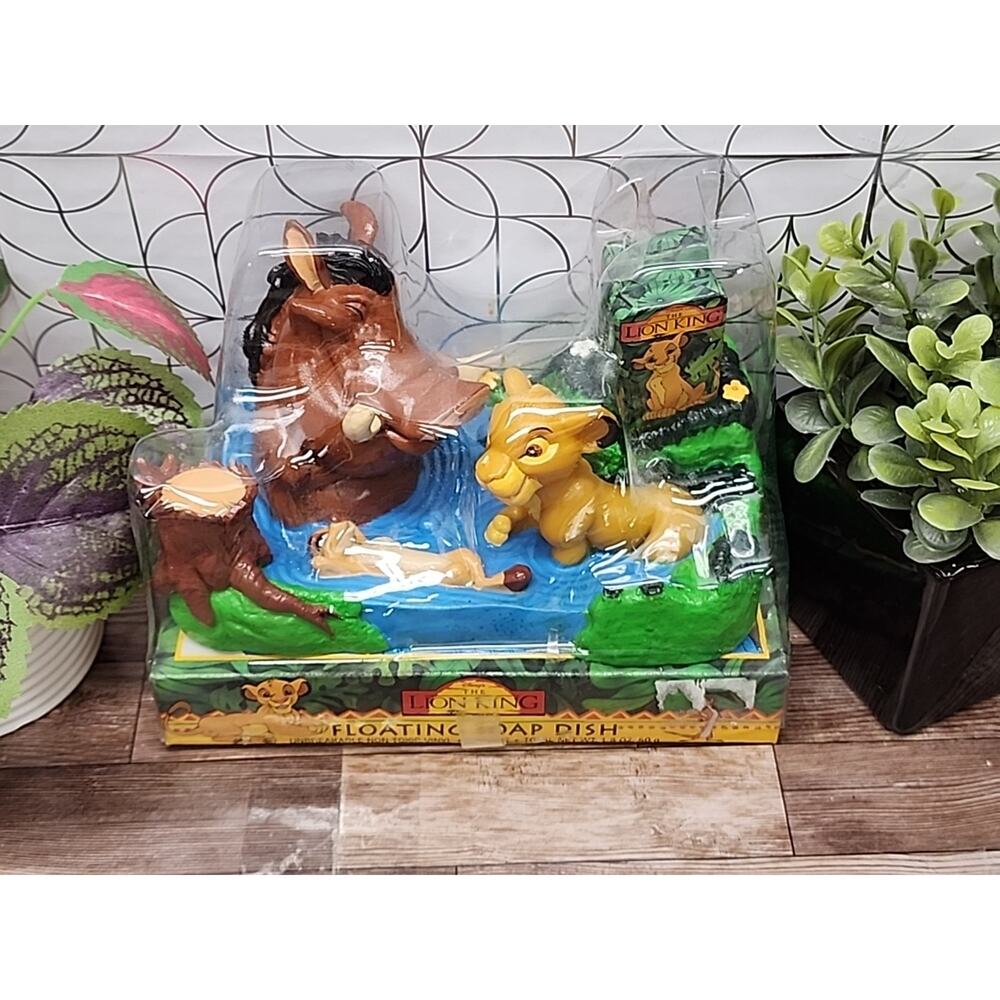 Vintage Disney The Lion King Simba Timon & Pumbaa Floating Vinyl Soap Dish NOS!